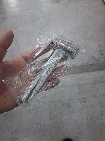 heyva cemi: Metal əl bidəsi (shattaf) başlığı - Material: xrom örtüklü metal — 1