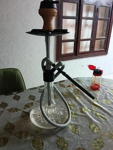 Nərgilə dəsti - Şüşə diblik: Kəsim naxışlı, şəffaf qalın şüşə kolba