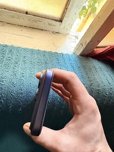 ayfon 17 pro max: IPhone 17 Pro, Göy — 5