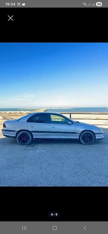 traktor satşı: Opel Omega: 2 l | Sedan — 4