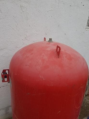 Bağ evi və bağ üçün hərşey: Bak, Metal, 5000 l l — 2