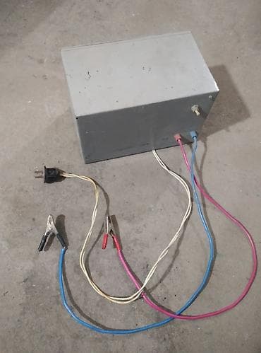 24 вольта: Akkumulyator zaryadka aparati elde yığılmadı . 12 volt .əla — 1