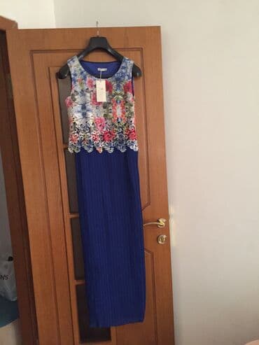 rus papağı: Teze rusiyadan alinib m razmerdi ziyafet ve gundelik geyim kimi — 1