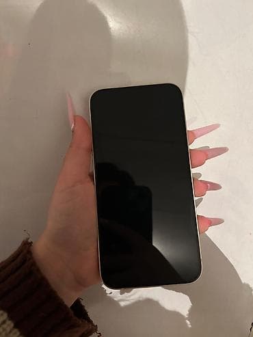 ayfon on bir: IPhone 13, Ağ — 2