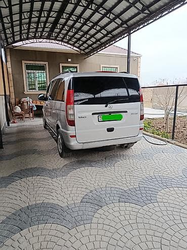 Mercedes-Benz Vito 6+1 zavod sərnişin mator 646 ili 2006 2.2t dizel lalafo.az -da Mercedes-Benz Vito 6+1 zavod sərnişin mator 646 ili 2006 2.2t dizel