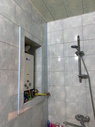 9 ci mikrorayon satilan evler: Bakı, 4-cü mikrorayon, 3 otaqlı, Köhnə tikili, m. Memar Əcəmi, 90 kv. m — 13