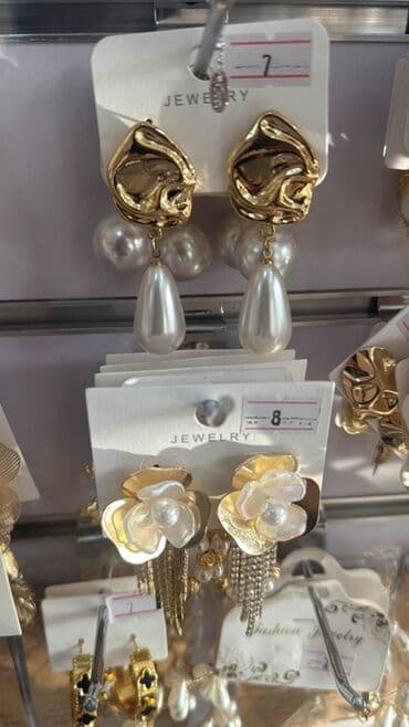 pandora qizil qolbaqlar instagram: Qadın bəzək aksesuarları – geniş seçim Məhsullar: - Qızılı tonlarda — 4