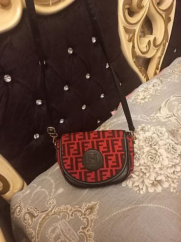 fendi cantalar: Qadınlar üçün çiyin çantası - Rəng: qara və qırmızı - Material: süni — 2