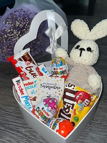 Şirin hədiyyə qutuları – plyuş oyuncaq + şirniyyat seçimi İstədiyiniz — 3