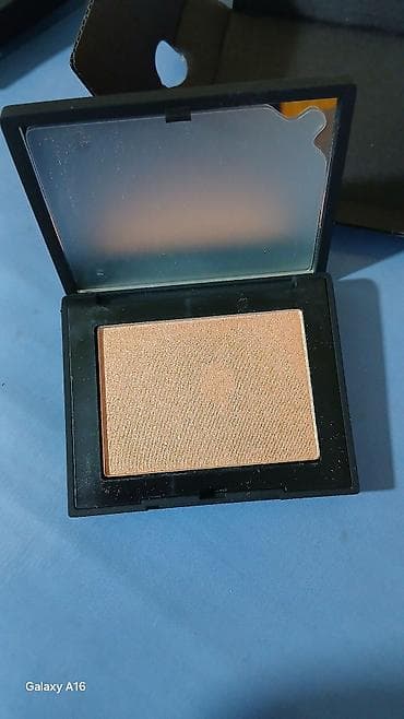 Ənlik, Nars, Ünvandan götürmə lalafo.az -da Ənlik, Nars, Ünvandan götürmə