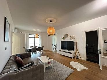 Mənzillər: İcarəyə verilir 2 otaqlı yeni tikili 99 m², 8 Noyabr m. Kateqoriya — 4