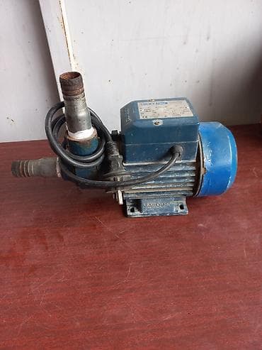 Baklar və çənlər: Nasos, Ev üçün (məişət), quraşdırılma Sualtı, İşlənmiş — 1