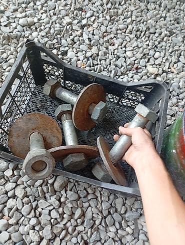 Автосервисное оборудование: Məhsul: Avtomobil daşımaq üçün metal Stapel satılır qalin dəmirdən — 4