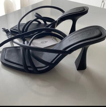 босоножки новые 36 размер: Stradivarius, Размер: 35, цвет - Черный, Новый — 6