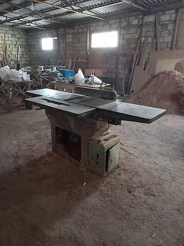 taxta lovhə: Dülgər emalı üçün çoxfunksiyalı ağac emalı dəzgahları dəsti Tərkib: - — 2