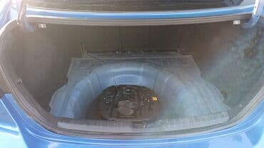 kia ölüxana razin: Hyundai Elantra, 2018 model Rəng: mavi sedan Sade motor Lyuk — 5