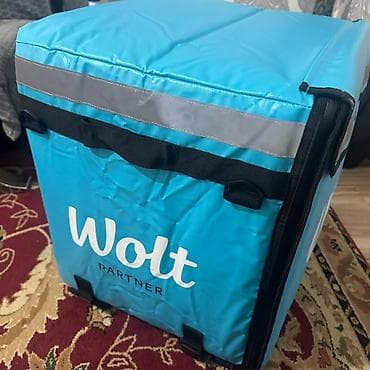 Сумки для курьеров: Wolt Partner termo çatdırılma çantası - Rəng: göy (Wolt loqolu) — 1