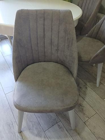 Qonaq otağı üçün, İşlənmiş, Açılan, Oval masa, 6 stul