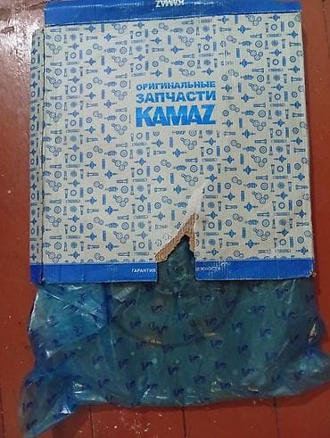range rover farasi: . 1 edədi qiymət 45 AZN Məhsul: KAMAZ üçün orijinal ehtiyat hissə — 2