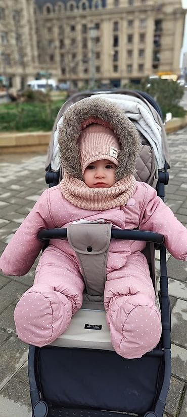 Beşiklər: Oğlan və qız üçün, İşlənmiş, Dördbucaq, Beşik, Dəst ilə, Matras ilə, Yellənmə mexanizm ilə — 6