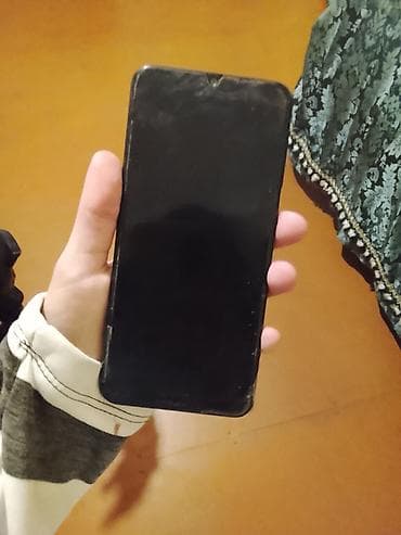 Samsung Galaxy A20, 32 GB, rəng - Qara, İki sim kartlı