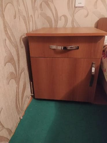 tumboçka: Yataq otağı üçün tək tumba - Material: ağac teksturalı laminat/DMF - — 1