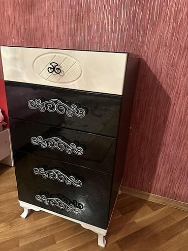 leyla mebel: Güzgüsüz — 2