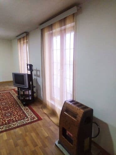 nzs heyet evi: 100 kv. m, 2 otaqlı — 4