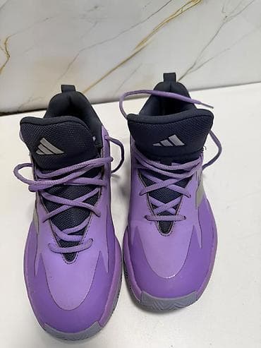 bas: Bənövşəyi rəngdə Adidas basketbol ayaqqabısı. Model yüksək boğaz — 7
