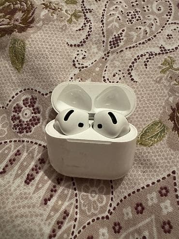 qulaq: AirPods 4 islenmis qutusu yoxdur — 1