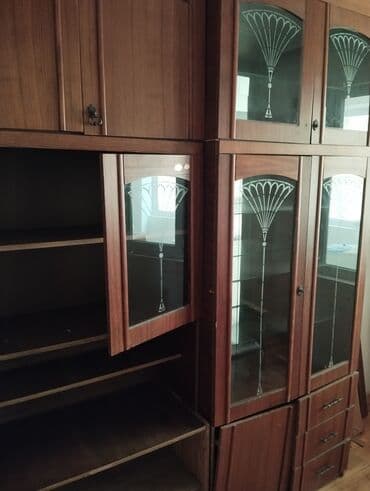 otaq qapılar: Divan — 2