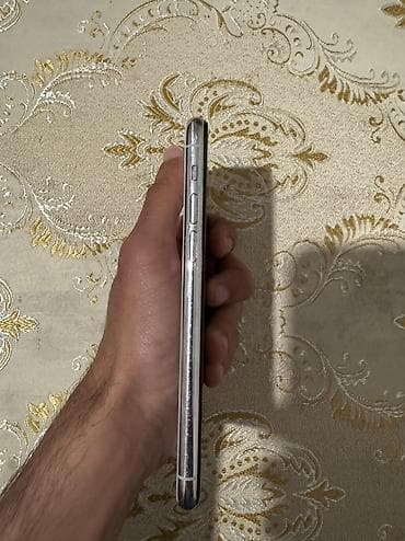 500 iphone: IPhone 11 Pro, 256 GB, White Titanium — 5
