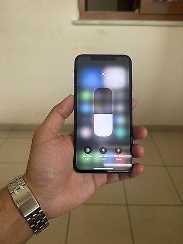 Видеоигры и приставки: IPhone Xs Max, 64 ГБ, Золотой, Отпечаток пальца, Face ID — 4