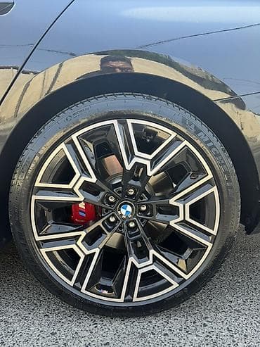 bmw e60 m: BMW 5 Seriya (G60) – M Paket sedan improtex Motors - Kuzov: qara — 5