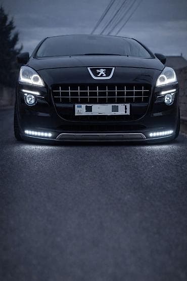 Peugeot 3008: 1.6 l | 2012 il 325000 km Ofrouder/SUV