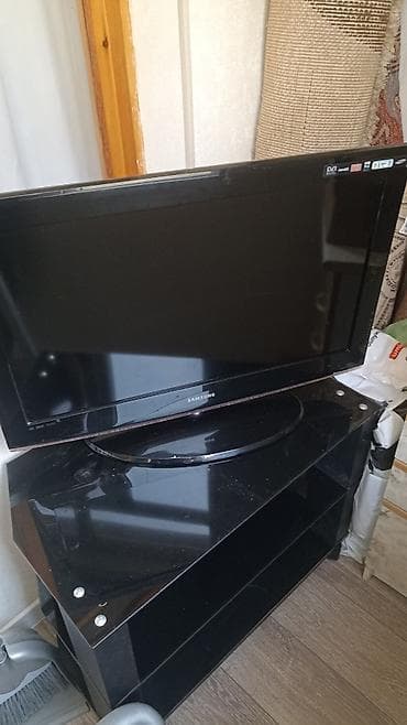 teve box: Televizor Samsung LCD 32" — 1