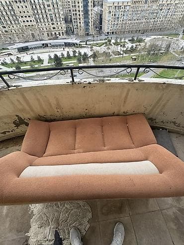 Divan, İşlənmiş, Açılan, Bazasız, Parça, Çatdırılma yoxdur lalafo.az -da Divan, İşlənmiş, Açılan, Bazasız, Parça, Çatdırılma yoxdur