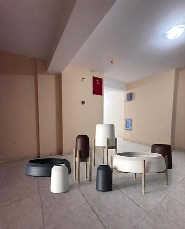 Bitkilər üçün dibçəklər: Məhsul: Daxili və xarici məkanlar üçün dekorativ qabları və stendlər — 3