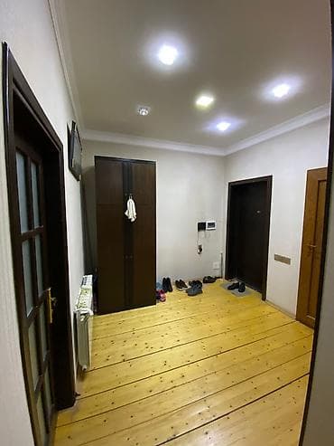 a frame kiraye evler: Bakıxanov qəsəbəsində(köhnə Razin), Stimul Hospitalının yaxınlığında 3 — 8
