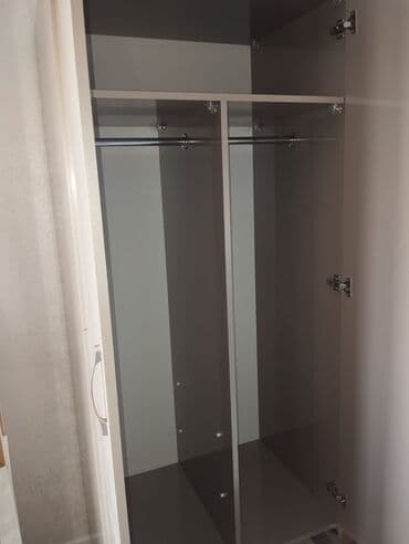 Qida məhsulları: İşlənmiş, Açılan, 2 qapılı Düz dolab, Qarderob, paltar dolabı — 3
