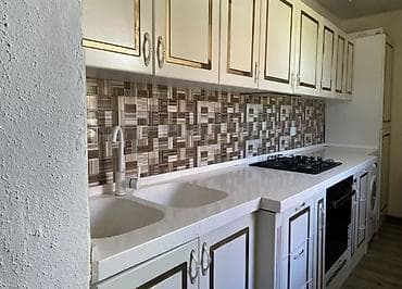 qaz sobasi temiri: 2 il Almisam 4500 e. Evi esyasiz satdiqim ucun. Kuxna mebeli satiram — 1