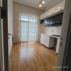 4 cü mikrorayon, sumqayıt: Əşyasız uzun müddət üçün kirayə verilir (ailəli şəxslərə üstünlük — 2