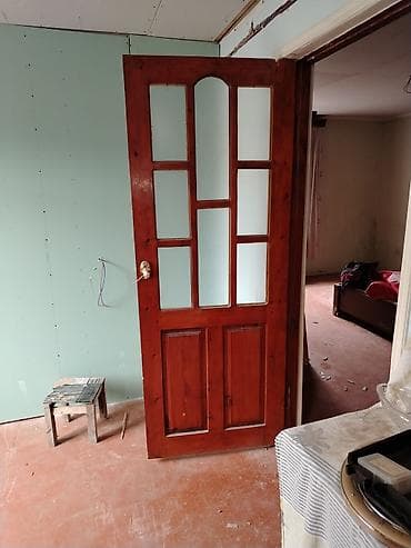 otaq qapsi: Mətbəx üçün İşlənmiş Otaq qapısı 80x200 sm Çərçivə ilə, Ödənişli çatdırılma — 2