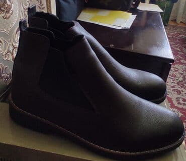 qış botları: Kişi üçün qəhvəyi Chelsea tərzli yarımboğaz ayaqqabı. YENİDİR — 2