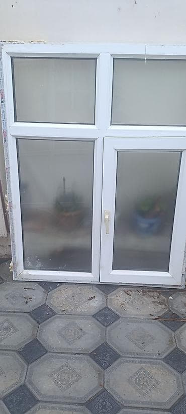 plastik pencere qapi: İşlənmiş İkiqat şüşə paketi Plastik pəncərə, Еni: 1 sm, Uzunluğu: 1 sm — 1