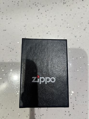 qəlyanlar: Zippo klassik benzinli alışqan Xüsusiyyətlər: - Brend: Zippo - Model — 3