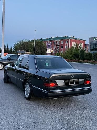 mercedes w210 buferi: Mercedes-Benz E-Class W124 sedan Kredit ilə satılır ilkin ödəniş 1500 — 4