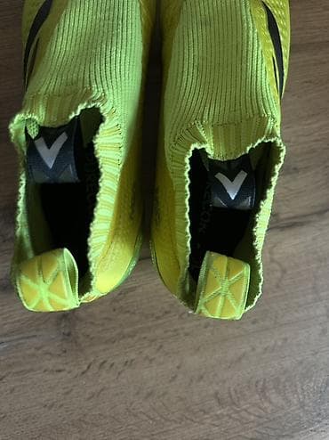 Butslar: Butslar Adidas, Ölçü: 42, İşlənmiş — 6