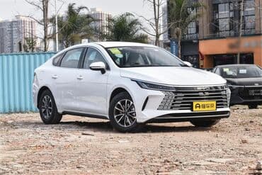 Toyota Prius: 1.8 l | 2017 il Hetçbek