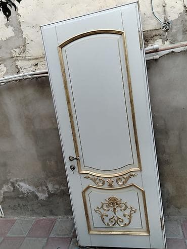 islenmis qapi satiram: Avropa qapıları.cütü 350 m. 90 nın 2.25 ə — 1